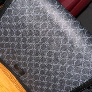 Gucci baby diaper bag ( black) Used , Good condition